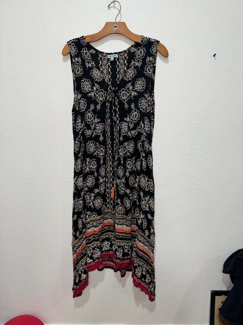 Nostalgia Boho Floral Handkerchief Hem Sleeveless Dress Size M